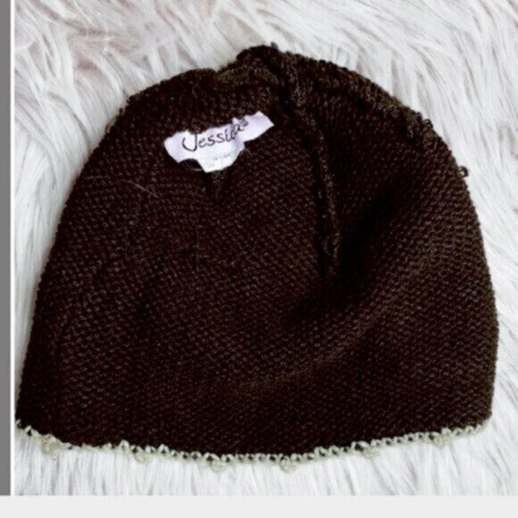 Vintage 90's Jessica Winter Cloche Hat with flower design - Picture 2 of 8